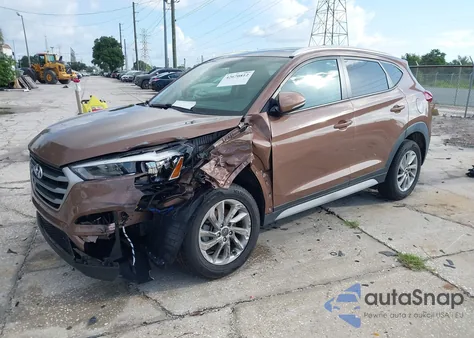 2017 Hyundai Tucson Se Plus z USA, uszkodzony, nr VIN KM8J33A46HU542010